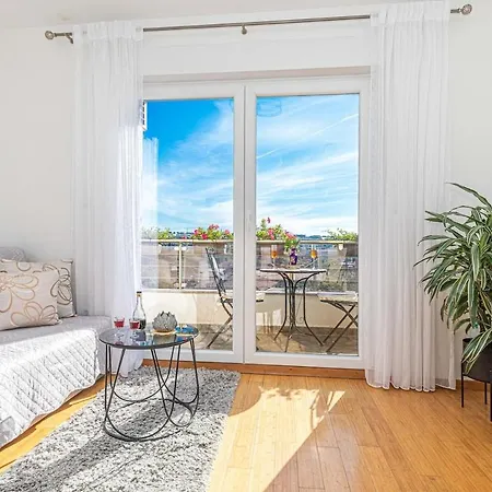 Apartment Rosemary Vranjic